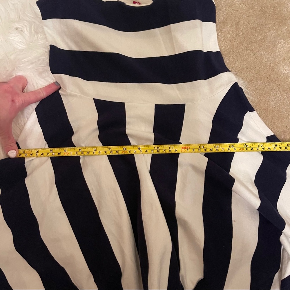 H&M Divided Navy & White Stripe Asymmetric Dress - Picture 10 of 10
